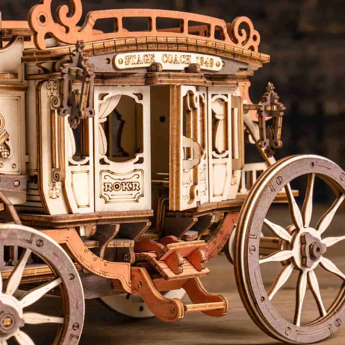 Rokr: Stage Coach DIY Miniature Puzzle Kit - (AMKA1)