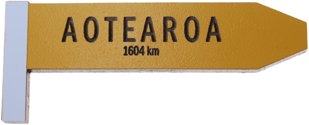 Ian Blackwell: Give Me A Sign Magnet - Aotearoa