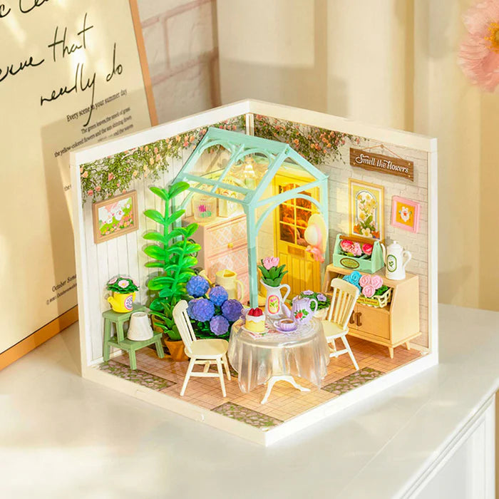 Rolife: Blooming Tea Garden - Super Creator Plastic DIY Miniature Puzzle