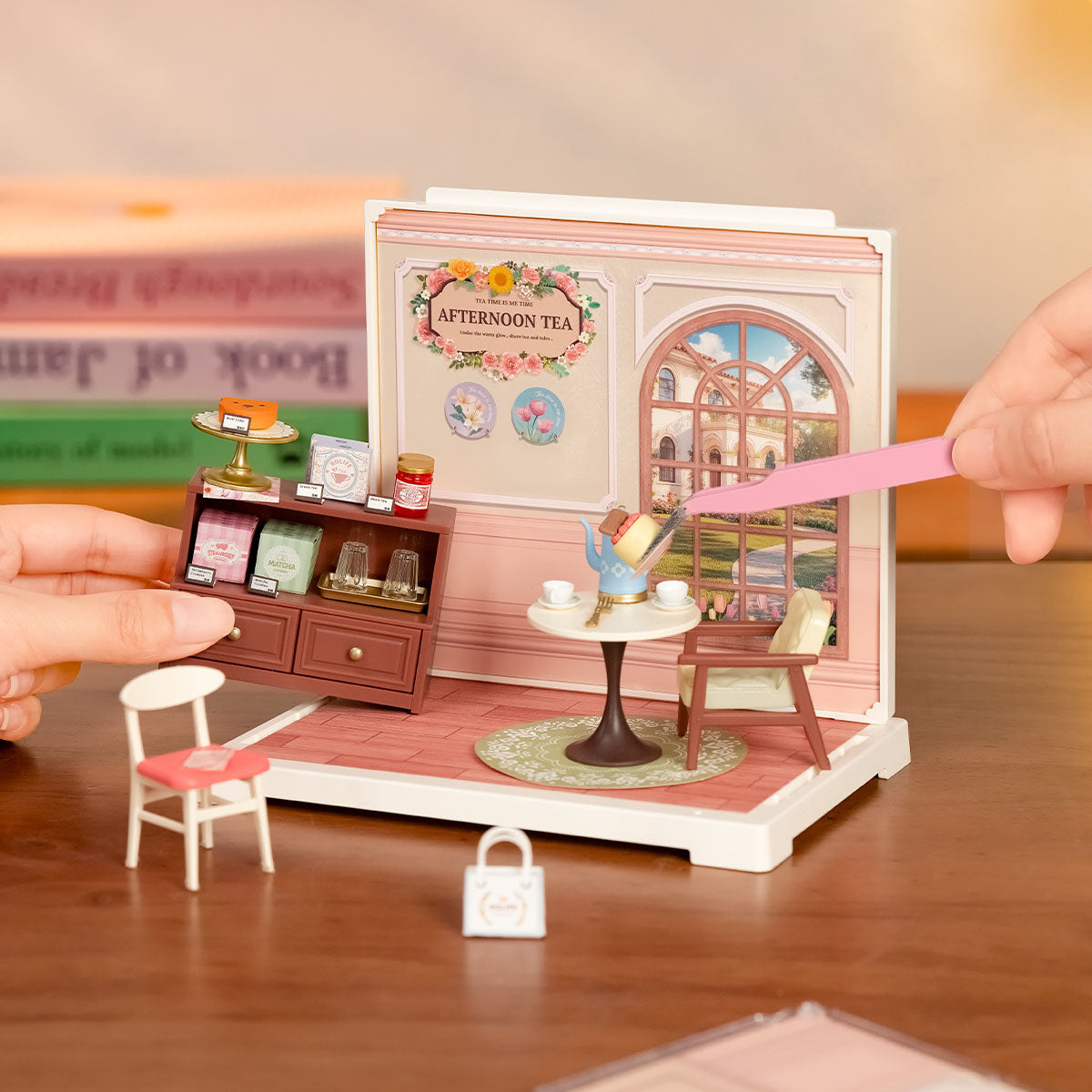 Rolife: Honey Tea Lounge - Super Creator Plastic DIY Miniature Puzzle